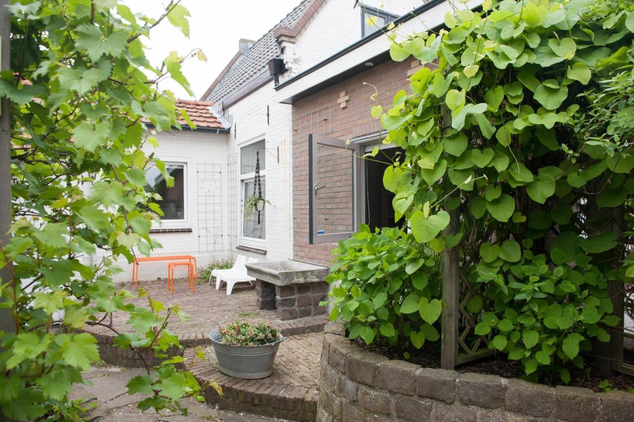 Апартаменты Stek Aan Zee Зандфорт Экстерьер фото
